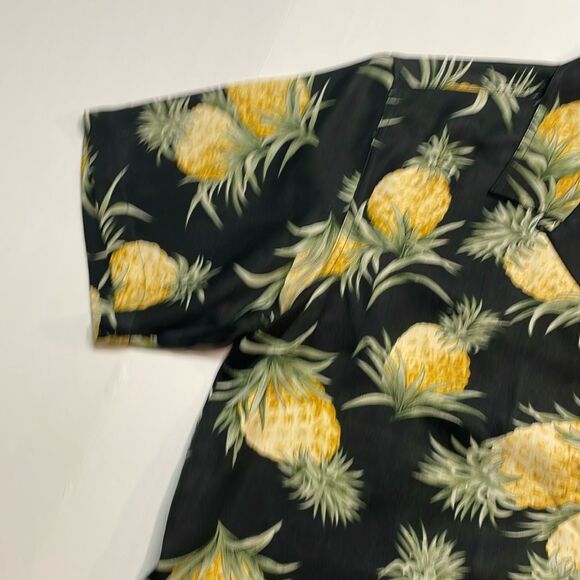Tommy Bahama Womens Vibrant Silk Tropical Pineapple Print Blouse Sz M - Picture 3 of 8
